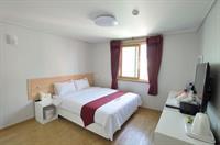 Ls Tourist Hostel Tongyeong Exterior photo